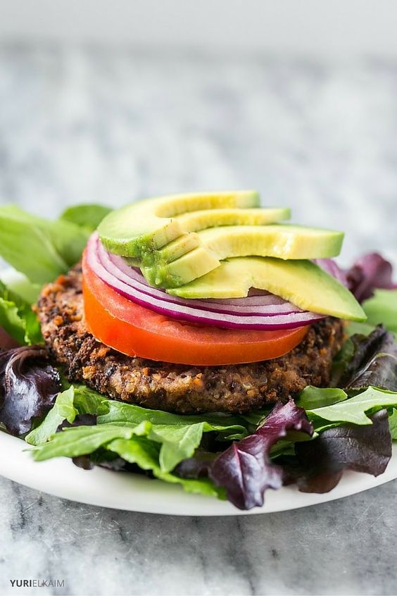 You are currently viewing 7 Nutritional Lies We Tell Ourselves